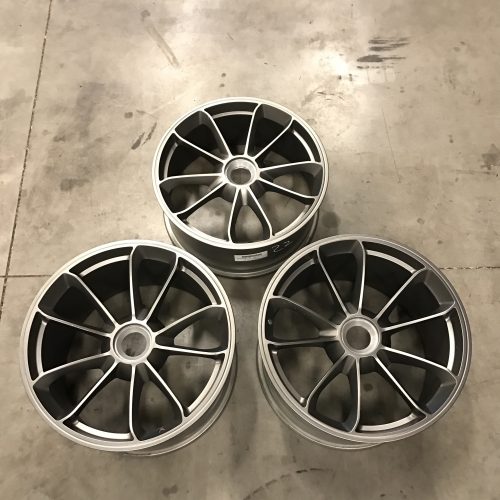 OEM Porsche GT3 RS Center Lock Wheels 911 991