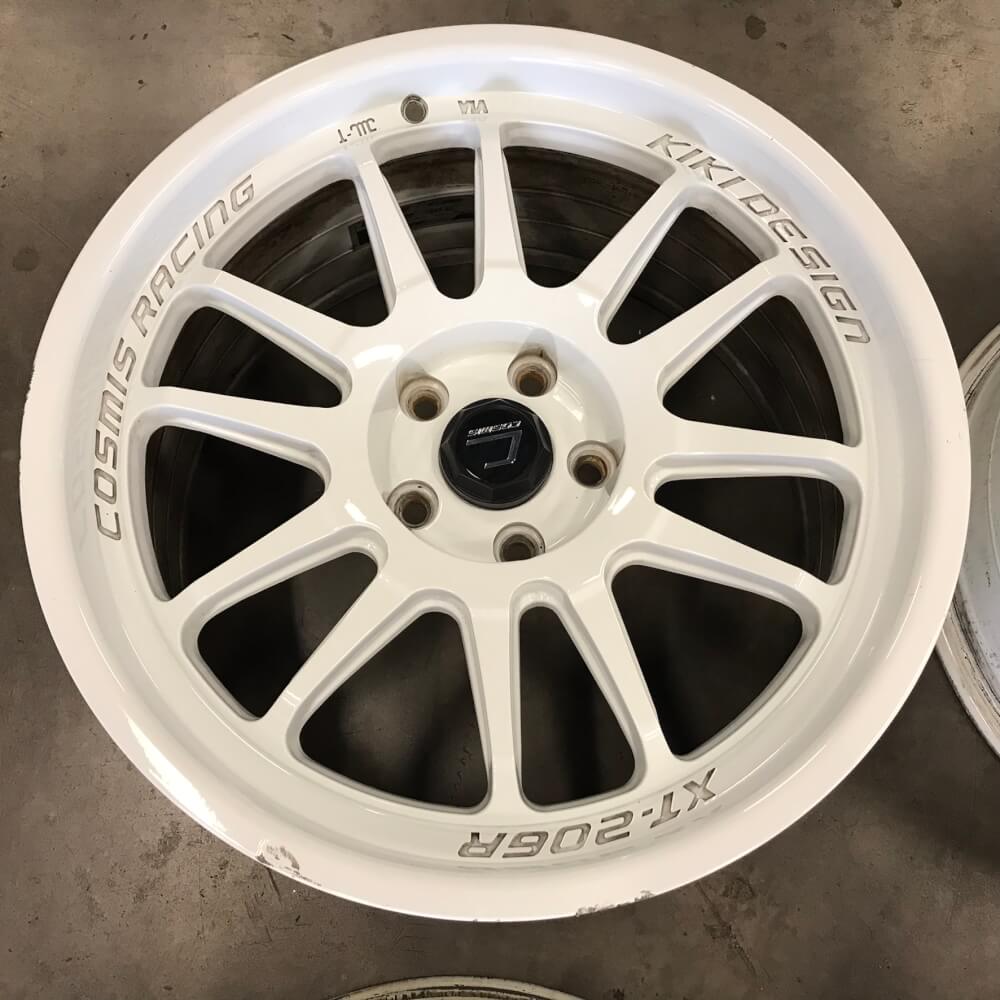 Cosmis Racing XT206R White 18x9 +33 Wheels - Image 4