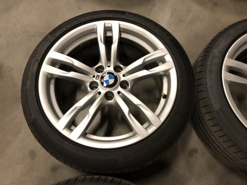 BMW 428i 2015 18" OEM 441 Wheels and Tires - Image 5