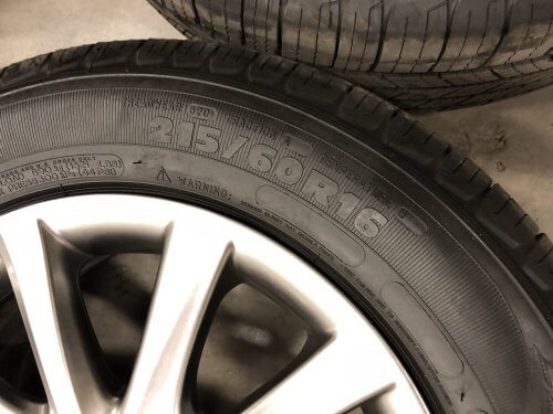 Toyota Camry Hybrid Wheels and Tires - Image 8