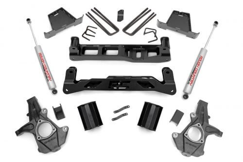 Rough Country's 7.5-inch Suspension Lift Kit Chevrolet Silverado