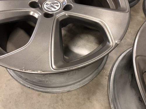 Volkswagen Golf GTI Gunmetal OEM wheels Austin Set - Image 10