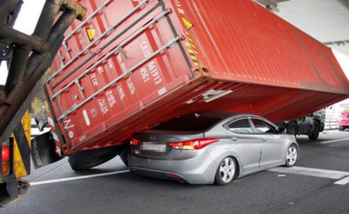 2012 Hyundai Elantra Wheel and Tire Package