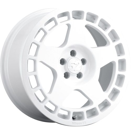 Fifteen52  Turbomac  Rally White Wheel  17x7.5  (+42 )  4x108