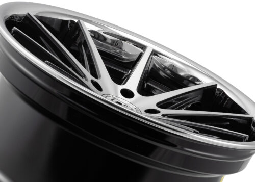 Rohana RFC10 Machine Black/Chrome Lip 19x10.5 (+45)5x114