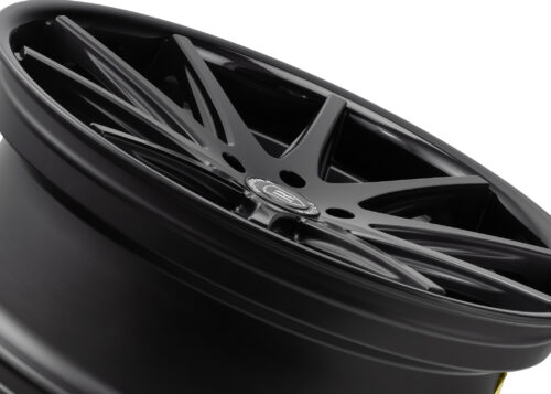 Rohana RFC10 Matte Black/Gloss Black Lip 22x9 (+30)5x112