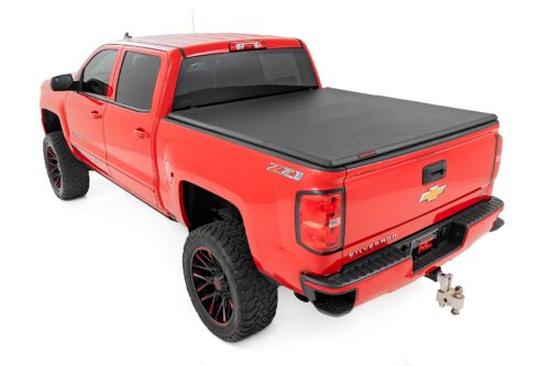 Soft Tri-Fold Bed Cover | 5'9" Bed | Chevy/GMC 1500 (14-18 & Classic) - Image 2