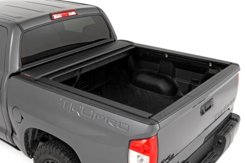 Retractable Bed Cover | 5'7" Bed | Toyota Tundra 2WD/4WD (2007-2021) - Image 3