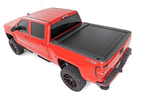 Retractable Bed Cover | 5'9" Bed | Chevy/GMC 1500 (04-18 & Classic) - Image 3