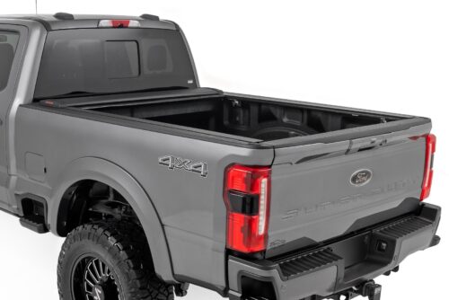 Retractable Bed Cover | 6'10" Bed | Ford F-250/F-350 Super Duty (17-24) - Image 2