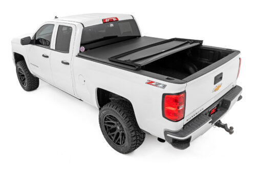 Soft Tri-Fold Bed Cover | 6'7" Bed | Chevy/GMC 1500 (14-18 & Classic) - Image 4