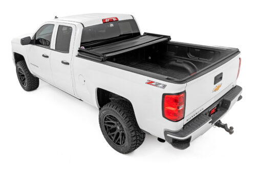 Soft Tri-Fold Bed Cover | 6'7" Bed | Chevy/GMC 1500 (14-18 & Classic) - Image 5