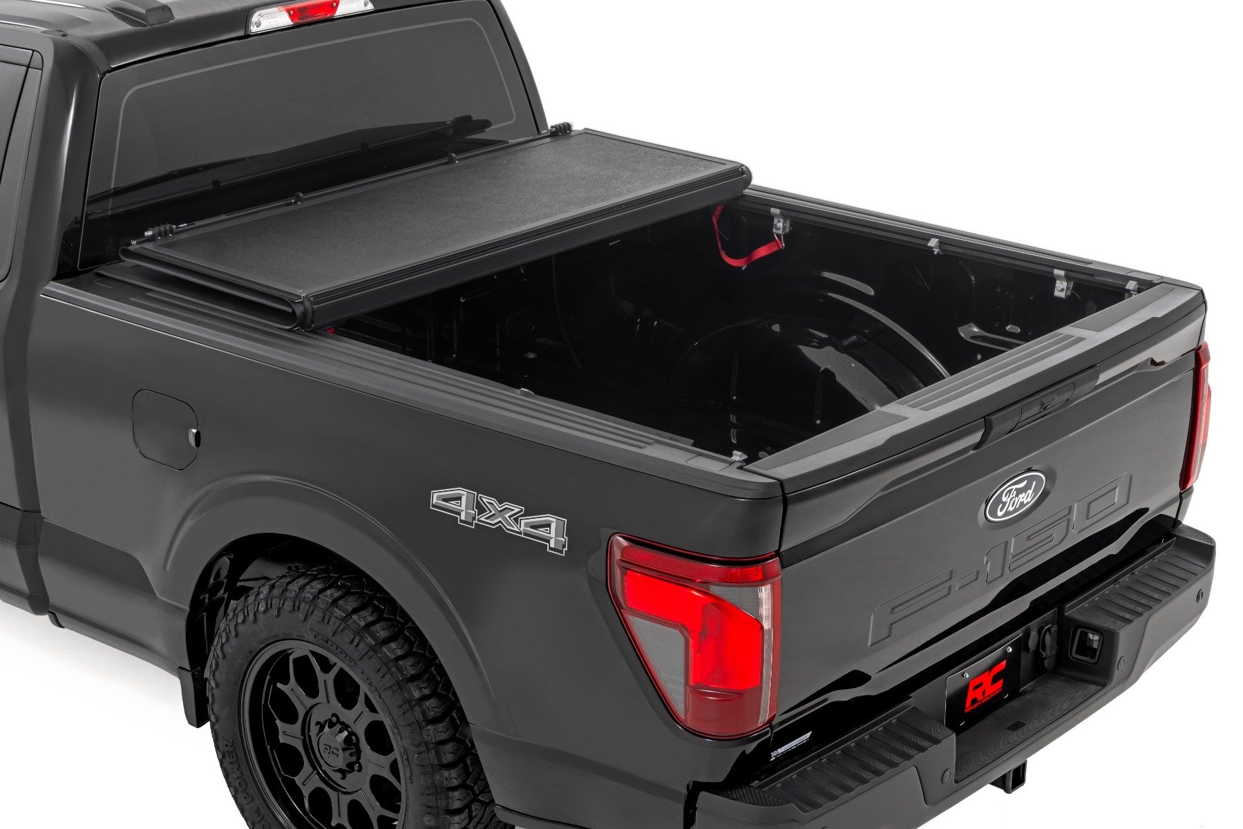 Hard Low Profile Bed Cover | 6'7" Bed | Ford F-150 2WD/4WD (2021-2025)