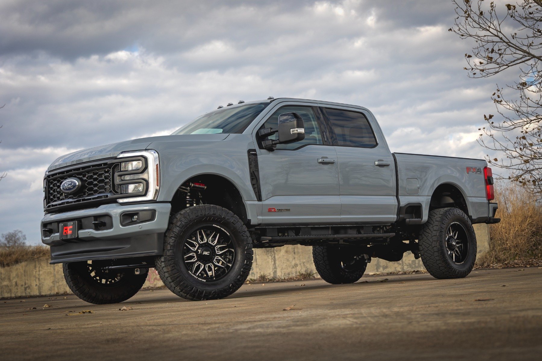 4.5 Inch Lift | C/O V2 | Ford F-250/F-350 Super Duty 4WD (2023-2026) - Image 4