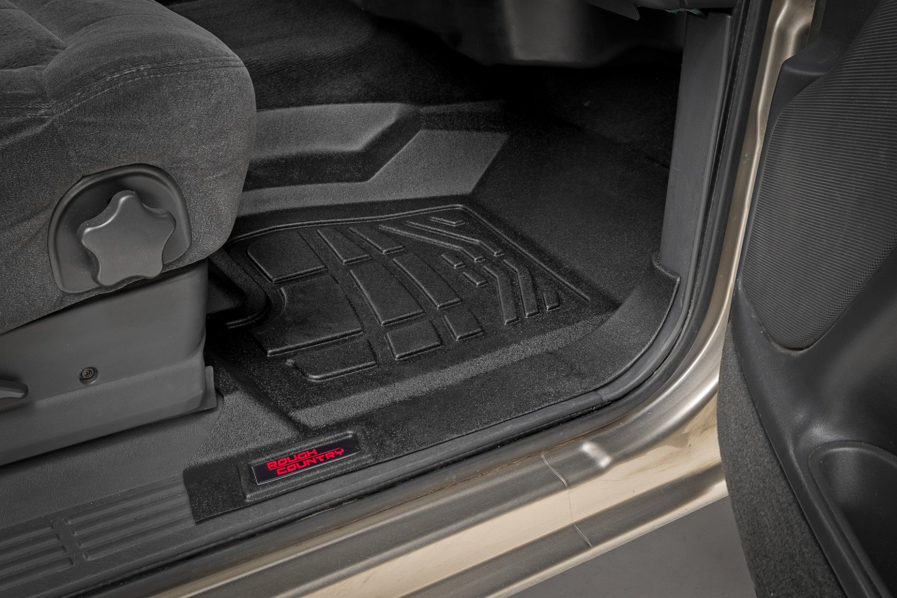 Sure-Fit Floor Mats | Front | Chevy/GMC 1500 (99-06 & Classic) - Image 3